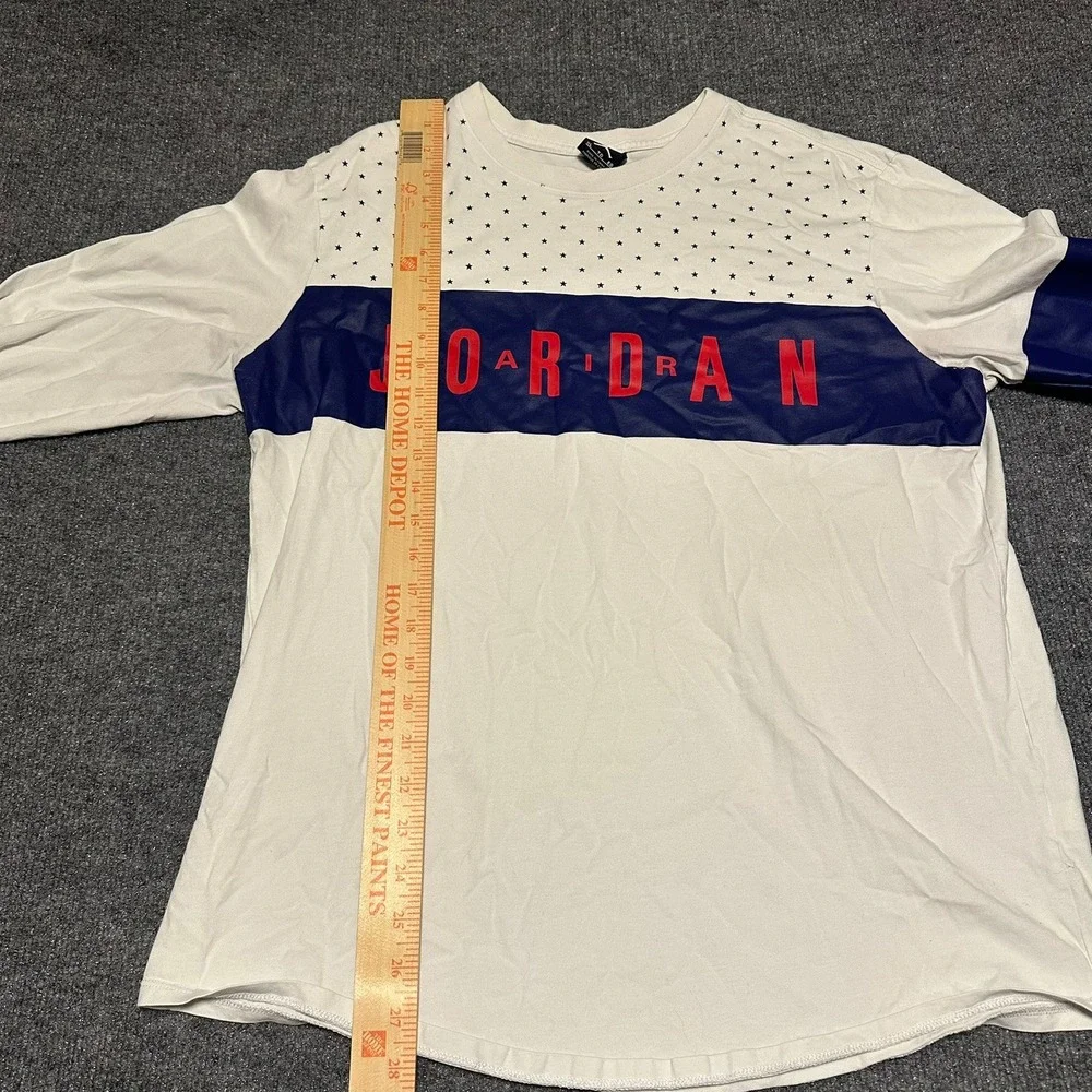 Jordan Mens Long Sleeve Stars and Stripes Graphic T-Shirt XL White Navy 1992